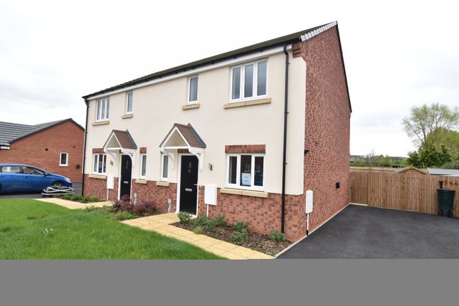 Thumbnail End terrace house for sale in Harris Bank, Pinvin, Pershore, Worcestershire