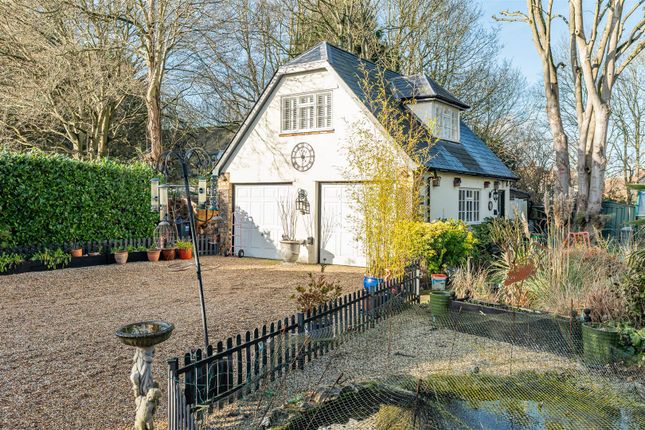 The Coach House, 1, Lower Road, Great Amwell photo 2