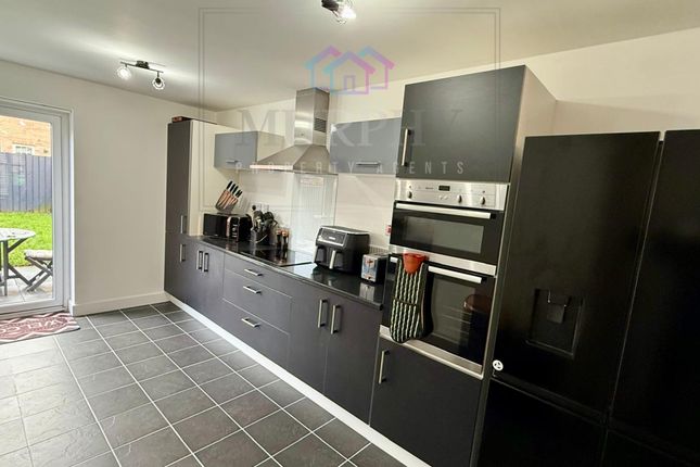 20 Madison Walk, Pontefract photo 4