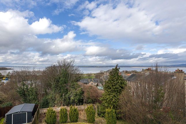 31 Stewart Avenue, Bo'ness photo 2