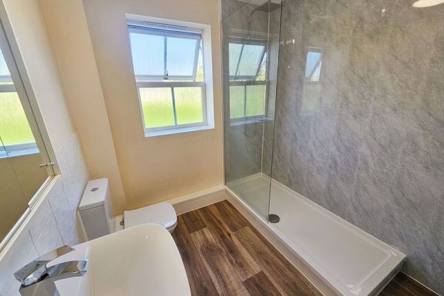 18 Archers Court, Durham photo 4