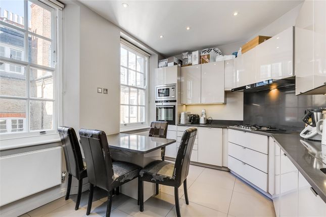 Flat for sale in Coleherne Court, The Little Boltons