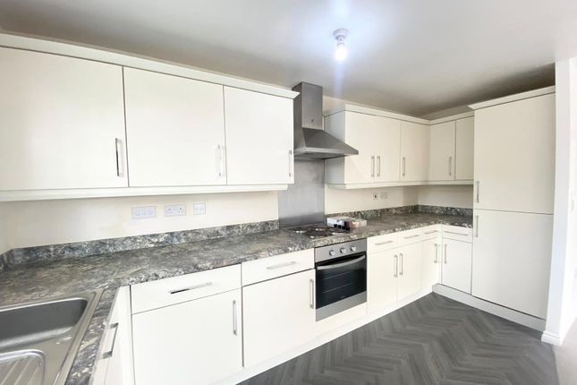 7, Bramall House, Thornbury photo 3