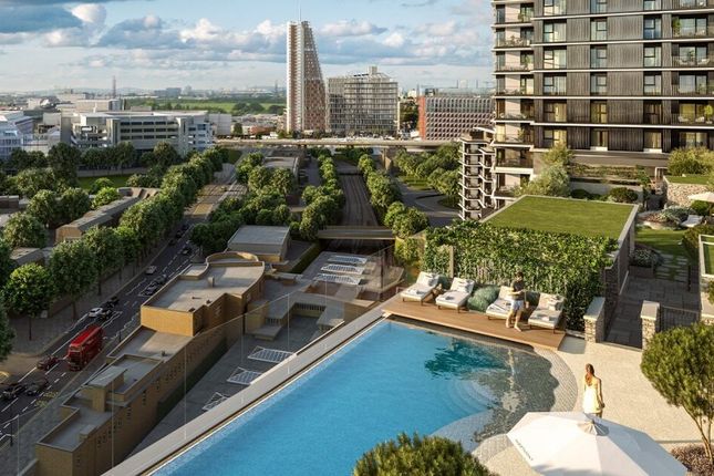 Thumbnail Flat for sale in Westmont Club Residences, White City Living, London