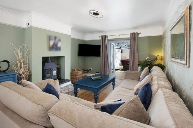 4 Firleigh Road, Newton Abbot photo 4