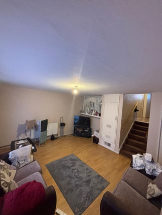 30 Falmouth Road, Leicester photo 4