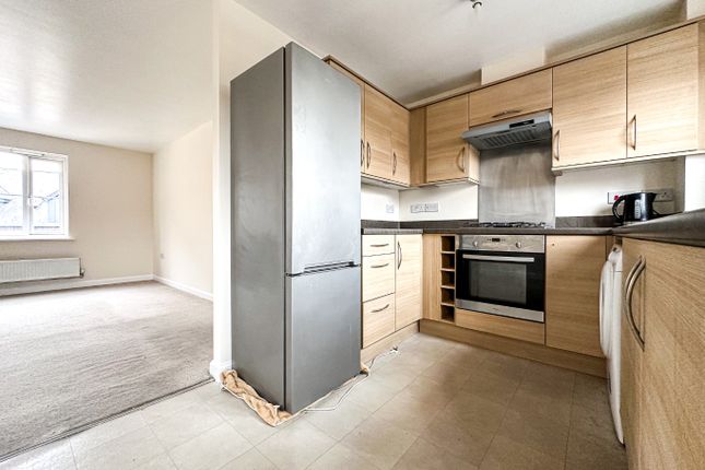 4 Morse Road, Norton Fitzwarren, Somerset photo 3