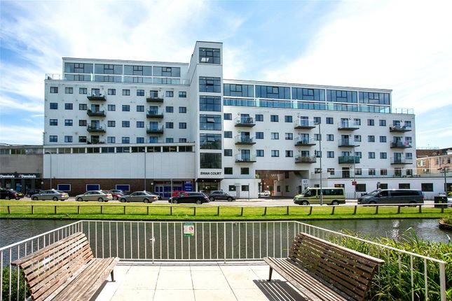 1 bed flat for sale in Waterhouse Street, Hemel Hempstead