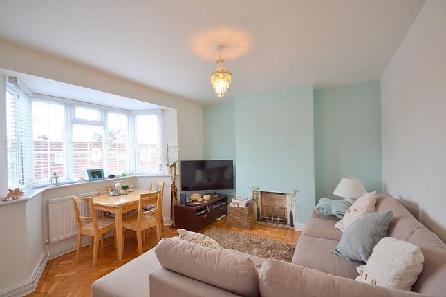 Flat to rent in Finchley Court, Ballards Lane, Finchley