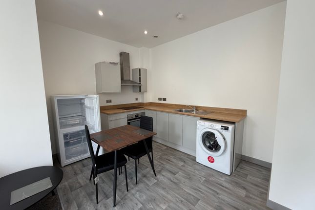 102, West Street, Rotherham photo 3