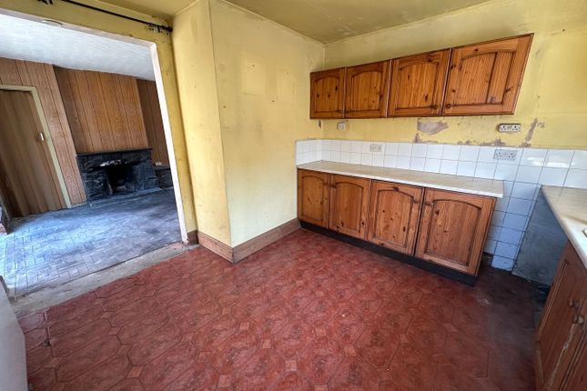45, Ffynnon Dewi, Brecon photo 4