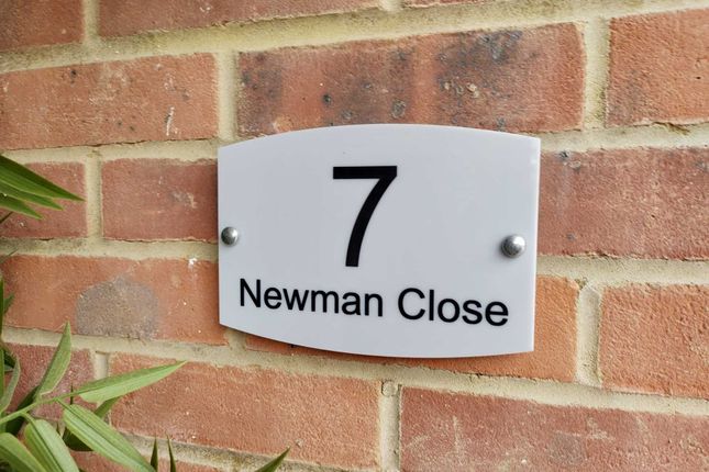 Property for sale in Newman Close, Bovingdon