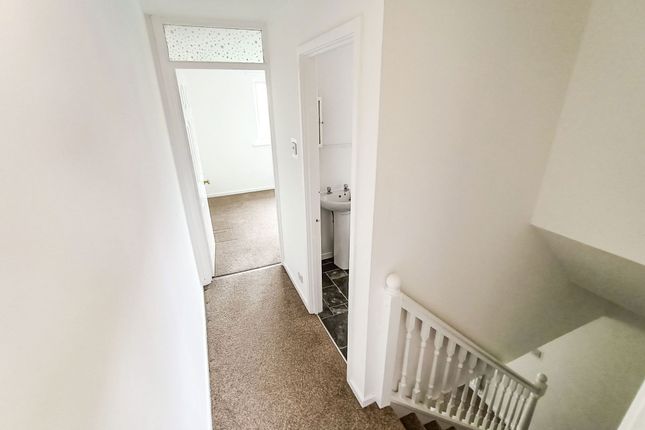 Hertford Grove, Cramlington photo 4