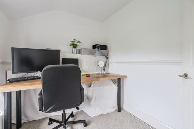 Flat 7, Friary Court, Lower Port View, Saltash photo 4