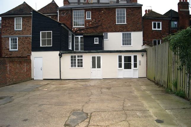Thumbnail Flat to rent in Knightrider Street, Maidstone, Kent