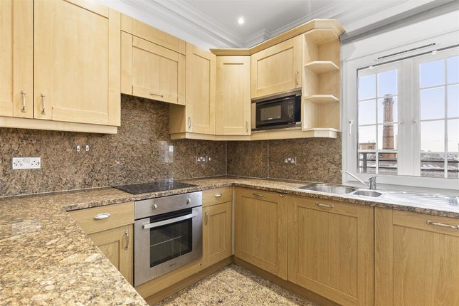 Flat 77, 88, Princes Court, Brompton Road, London photo 3