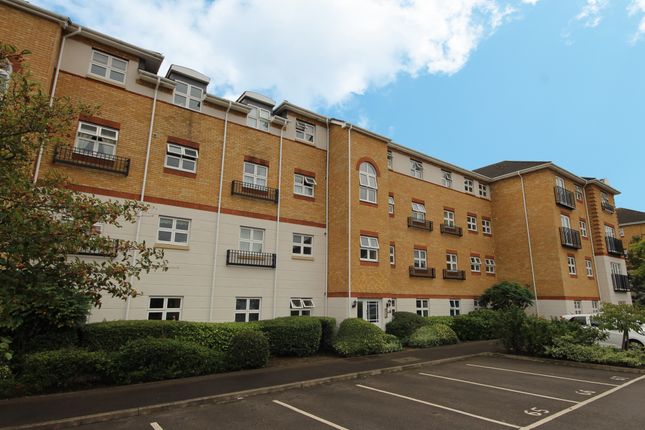 Flat for sale in Ogden Park, Bracknell