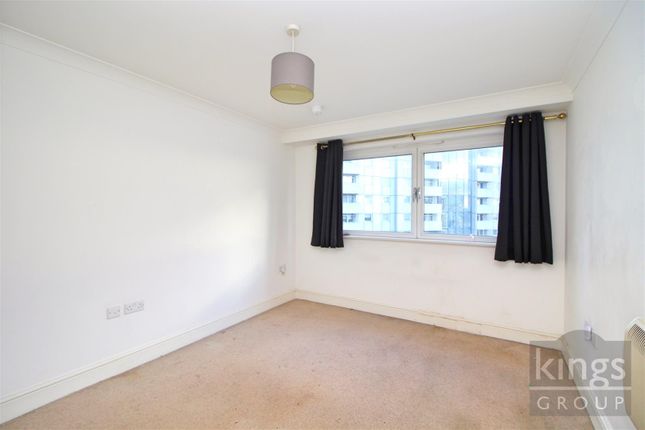 51, Geary Court, The Concourse, London photo 4