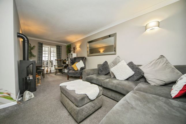 16, Stanningfield Road, Bury St. Edmunds photo 3