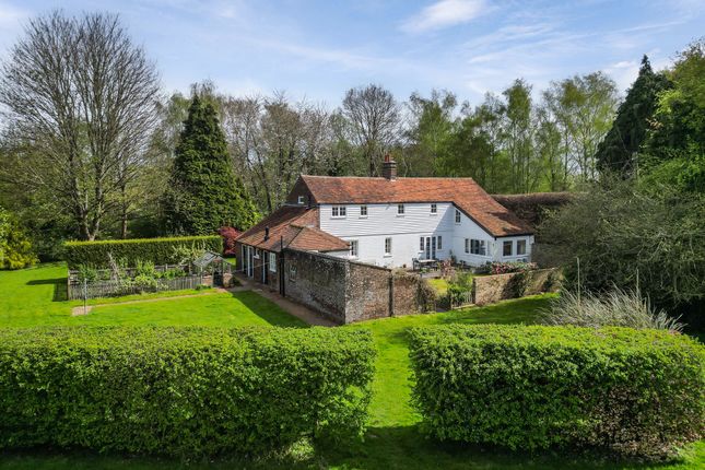 Thumbnail Detached house for sale in Maidstone Road, Matfield