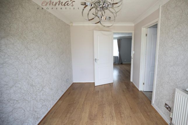 23, Drummond Way, Birmingham photo 4