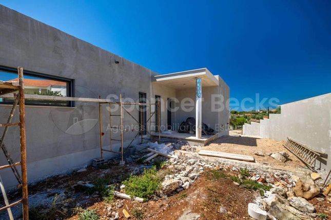 Detached house for sale in Alcobaça, Leiria, Portugal