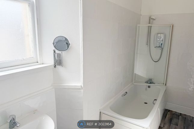 Flat, High Street, Elgin photo 5