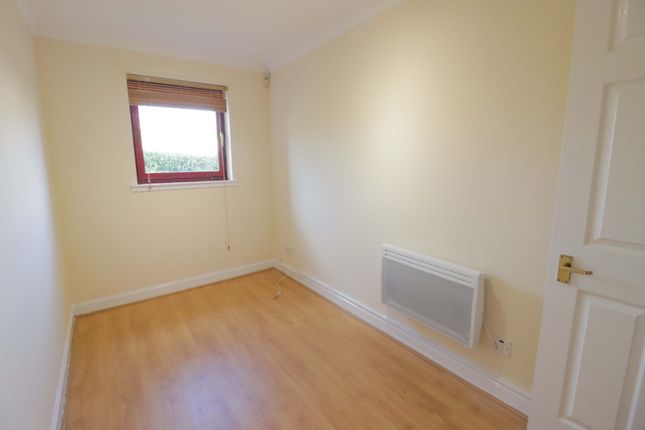 Flat for sale in Caledonia Court, Paisley
