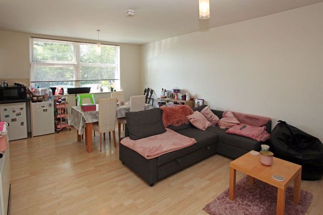 Flat for sale in Victoria Road, Wellington, Telford