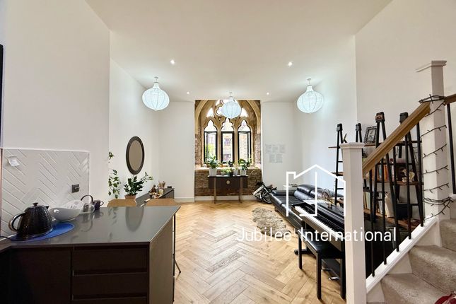 Apartment G08, Bellcote Apartments, London photo 3