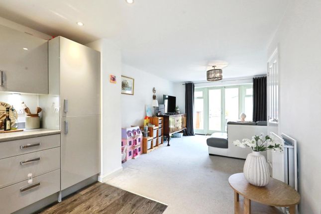 5, Warwick Link, Gloucestershire photo 5