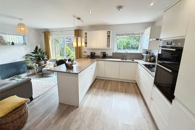 122, Parkside Drive, Devon photo 2