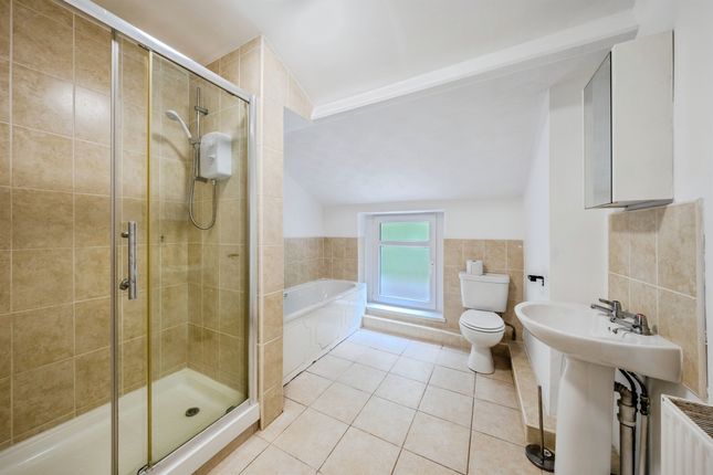 23, Meadow Street, Abertillery photo 4