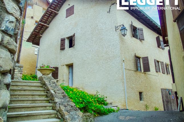 Thumbnail Villa for sale in Risoul, Hautes-Alpes, Provence-Alpes-Côte D'azur