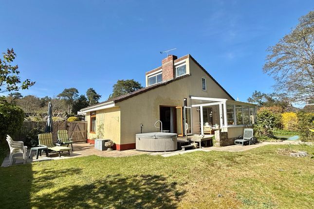 17 Grosvenor Close, Ashley Heath, Ringwood photo 3