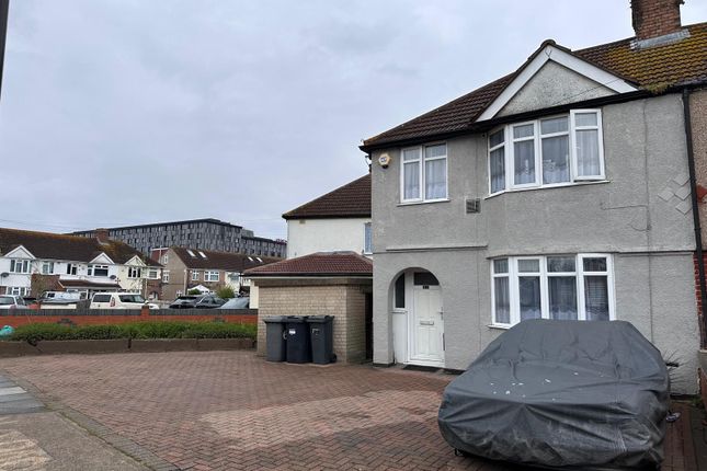 Semi-detached house for sale in Waye Avenue, Hounslow