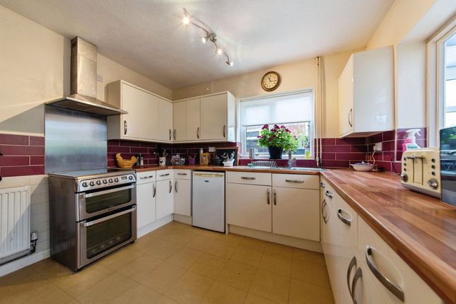 50, Cobgate, SPALDING photo 2