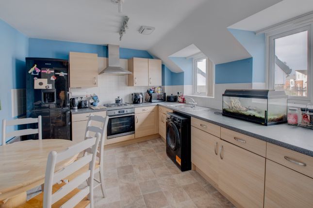 Flat for sale in Oldfield Road, Bromsgrove, Worcestershire