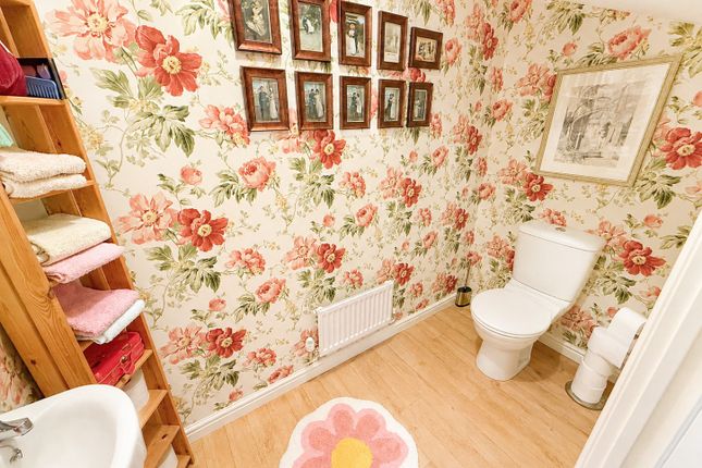 1, Devorgilla Place, Dumfries photo 5