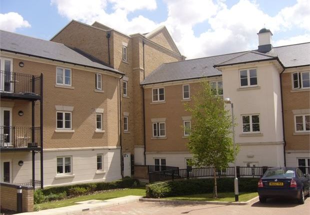 Thumbnail Flat for sale in Woods Court, Colchester, Essex.