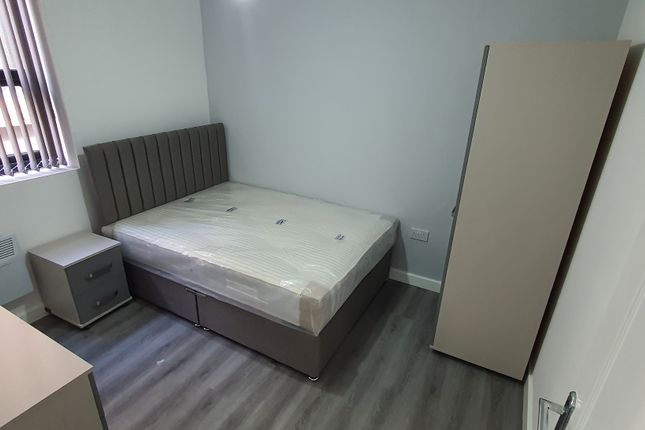 Flat to rent in Chester Gate House, Stockport