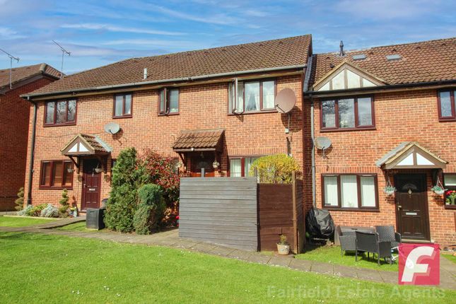 Town house for sale in St Andrews Terrace, South Oxhey