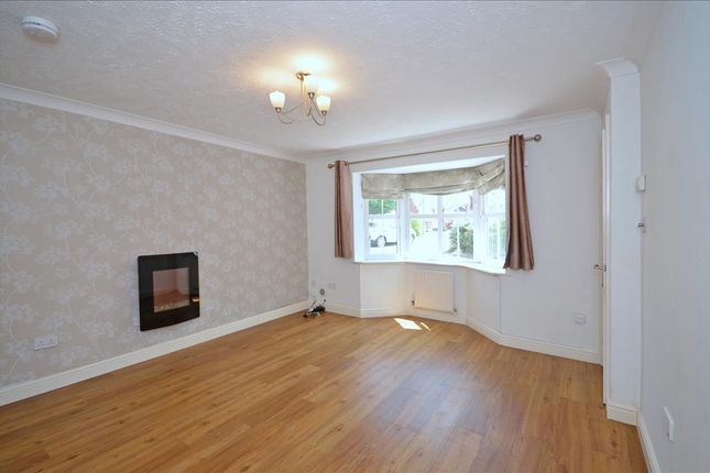 1, Miles Close, Raunds photo 2