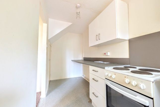 37 Edward Street, Bolton photo 4