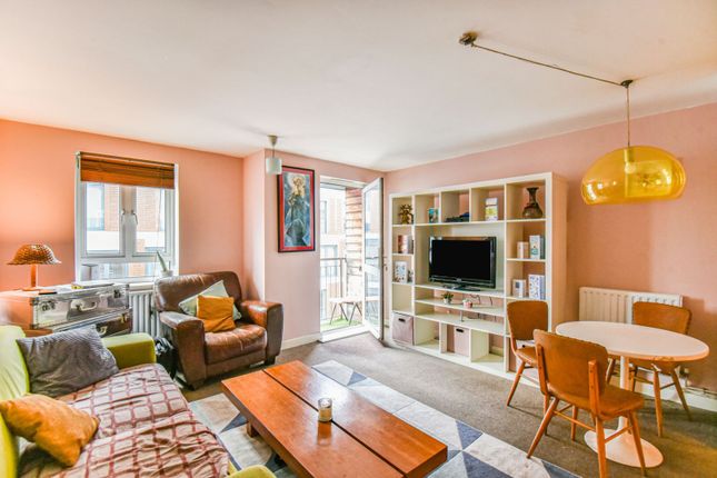 Flat for sale in 202 Wandsworth Road, Vauxhall Nine Elms