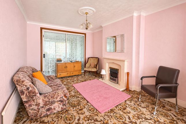 Cavendish Gardens, Barking photo 4
