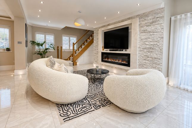 Tannsfield Drive, Hemel Hempstead photo 3