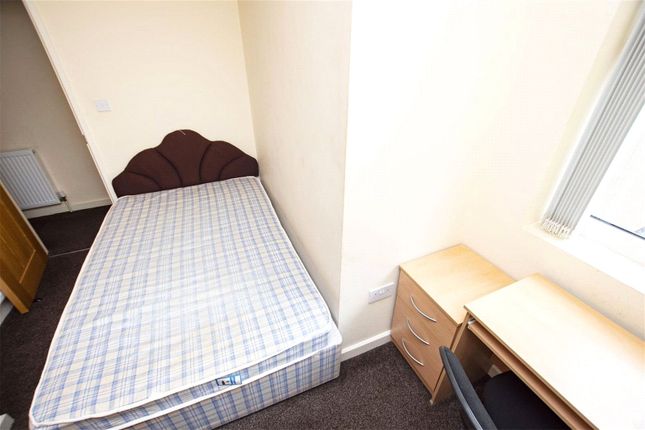 Room 4, 253, Heeley Road, Birmingham photo 4