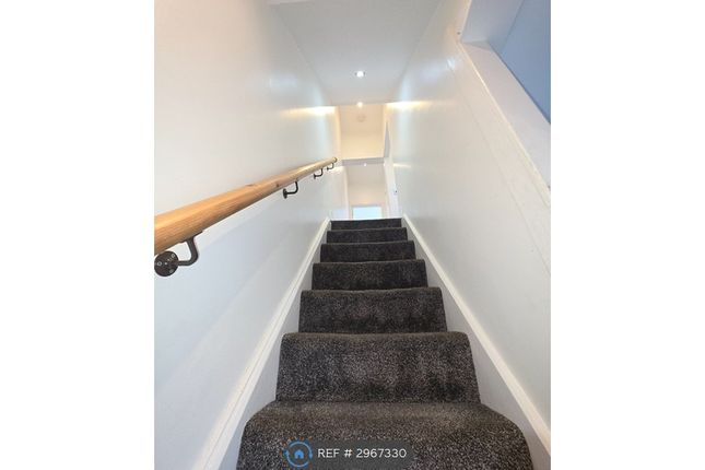 Dickson St, Colne photo 5