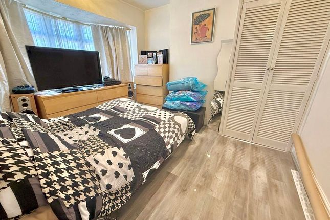 21, Periwinkle Lane, Dunstable photo 4